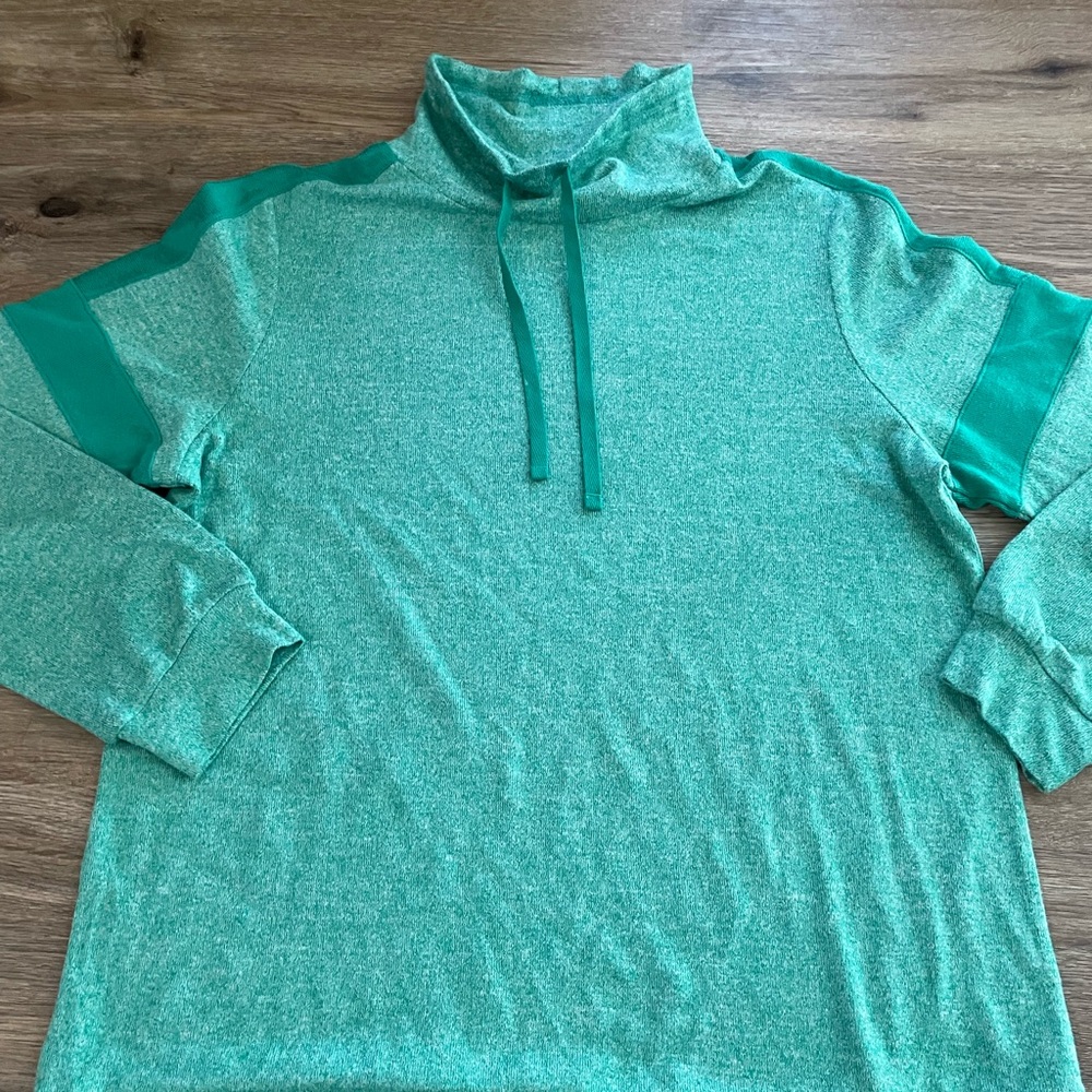 Womens pullover